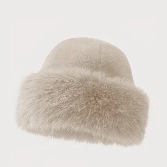 Cozy Milky Furry Winter Hat – Soft, Stylish, and Warm for Cold Weather